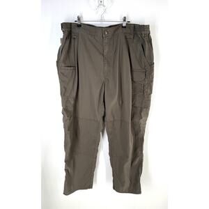 5.11 tactical pants 42x30 Men’s Utility Cargo Pockets Tan